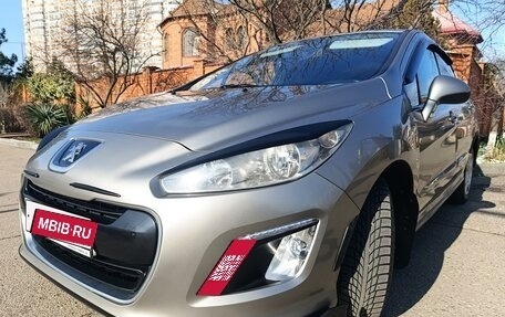 Peugeot 308 II, 2011 год, 499 999 рублей, 1 фотография