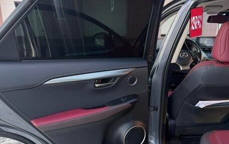 Lexus NX I, 2017 год, 2 900 000 рублей, 13 фотография