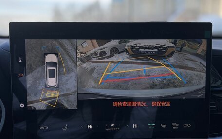 Toyota Highlander, 2025 год, 6 890 000 рублей, 21 фотография