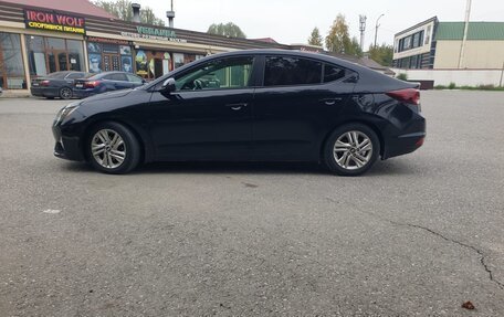 Hyundai Elantra VI рестайлинг, 2019 год, 1 600 000 рублей, 4 фотография