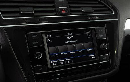 Volkswagen Tiguan II, 2017 год, 2 489 000 рублей, 14 фотография