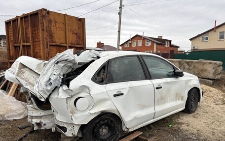 Volkswagen Polo VI (EU Market), 2019 год, 300 000 рублей, 10 фотография