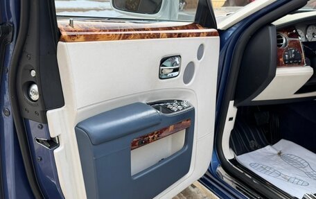 Rolls-Royce Ghost I, 2010 год, 8 800 000 рублей, 19 фотография