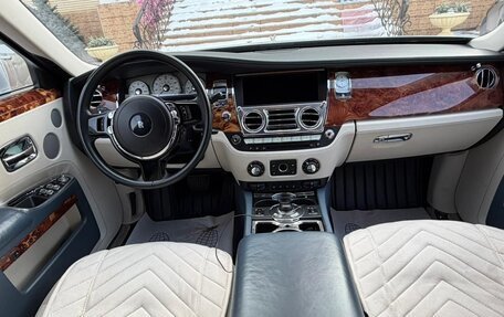 Rolls-Royce Ghost I, 2010 год, 8 800 000 рублей, 15 фотография