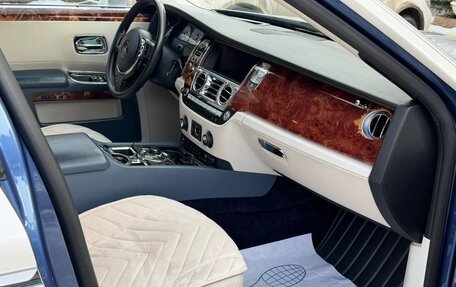 Rolls-Royce Ghost I, 2010 год, 8 800 000 рублей, 9 фотография