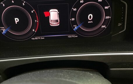 Volkswagen Tiguan II, 2019 год, 2 818 000 рублей, 6 фотография