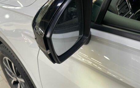 Volkswagen Tiguan II, 2019 год, 2 818 000 рублей, 24 фотография