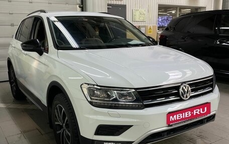 Volkswagen Tiguan II, 2019 год, 2 818 000 рублей, 18 фотография
