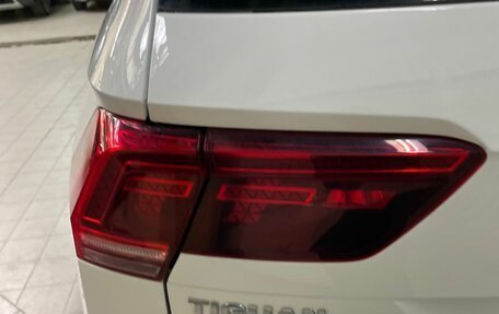 Volkswagen Tiguan II, 2019 год, 2 818 000 рублей, 33 фотография