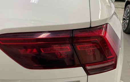 Volkswagen Tiguan II, 2019 год, 2 818 000 рублей, 32 фотография