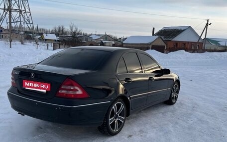 Mercedes-Benz C-Класс, 2006 год, 788 888 рублей, 6 фотография