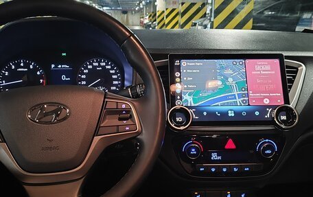 Hyundai Solaris II рестайлинг, 2018 год, 1 650 000 рублей, 12 фотография