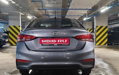 Hyundai Solaris II рестайлинг, 2018 год, 1 650 000 рублей, 5 фотография