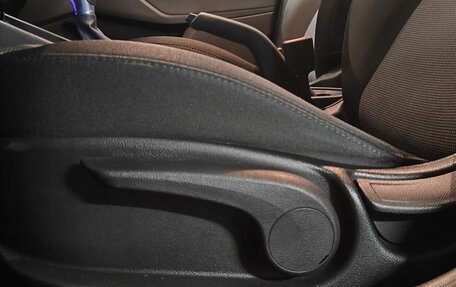 Hyundai Solaris II рестайлинг, 2018 год, 1 650 000 рублей, 16 фотография