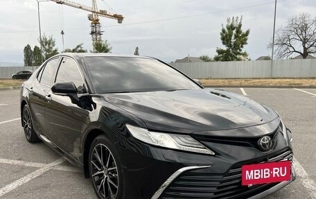 Toyota Camry, 2019 год, 2 900 000 рублей, 4 фотография