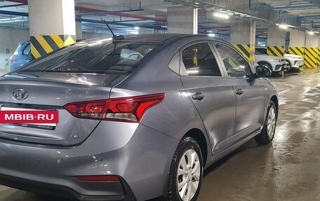 Hyundai Solaris II рестайлинг, 2018 год, 1 650 000 рублей, 4 фотография