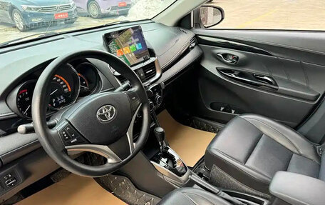 Toyota Yaris XP150 рестайлинг, 2022 год, 1 069 099 рублей, 6 фотография