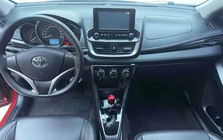 Toyota Yaris XP150 рестайлинг, 2022 год, 959 099 рублей, 15 фотография