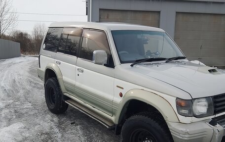 Mitsubishi Pajero III рестайлинг, 1994 год, 850 000 рублей, 11 фотография