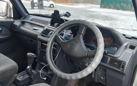 Mitsubishi Pajero III рестайлинг, 1994 год, 850 000 рублей, 5 фотография