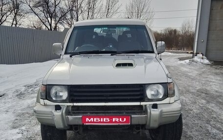 Mitsubishi Pajero III рестайлинг, 1994 год, 850 000 рублей, 10 фотография