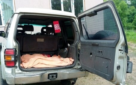 Mitsubishi Pajero III рестайлинг, 1994 год, 850 000 рублей, 2 фотография