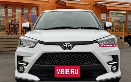 Toyota Raize I, 2023 год, 1 349 099 рублей, 2 фотография