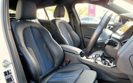 BMW 1 серия, 2023 год, 1 599 099 рублей, 12 фотография