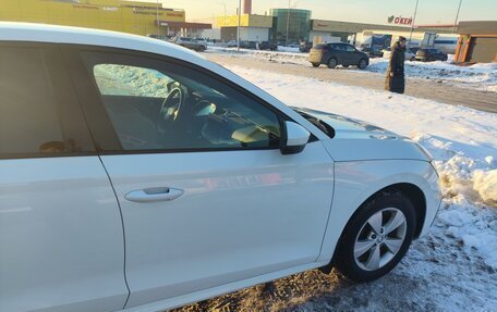 Skoda Octavia IV, 2021 год, 2 250 000 рублей, 2 фотография