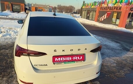 Skoda Octavia IV, 2021 год, 2 250 000 рублей, 1 фотография