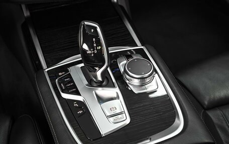 BMW 7 серия, 2018 год, 4 148 000 рублей, 15 фотография