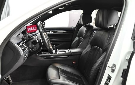 BMW 7 серия, 2018 год, 4 148 000 рублей, 13 фотография