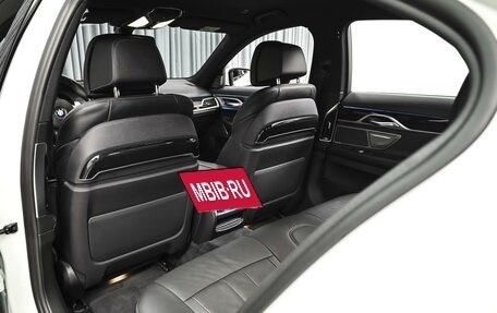 BMW 7 серия, 2018 год, 4 148 000 рублей, 14 фотография