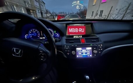 Honda Crosstour I рестайлинг, 2014 год, 1 920 000 рублей, 3 фотография