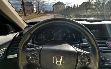 Honda Crosstour I рестайлинг, 2014 год, 1 920 000 рублей, 23 фотография