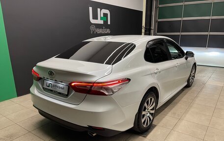 Toyota Camry, 2019 год, 2 850 000 рублей, 6 фотография
