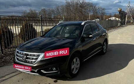 Honda Crosstour I рестайлинг, 2014 год, 1 920 000 рублей, 25 фотография