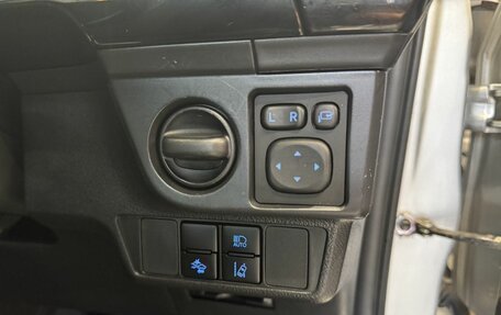 Toyota Corolla, 2018 год, 1 250 000 рублей, 14 фотография