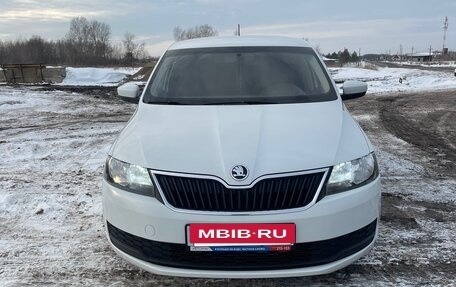 Skoda Rapid I, 2019 год, 1 000 000 рублей, 2 фотография