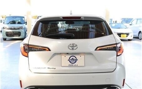 Toyota Corolla, 2022 год, 1 650 000 рублей, 7 фотография