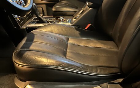 Land Rover Range Rover III, 2012 год, 2 600 000 рублей, 11 фотография