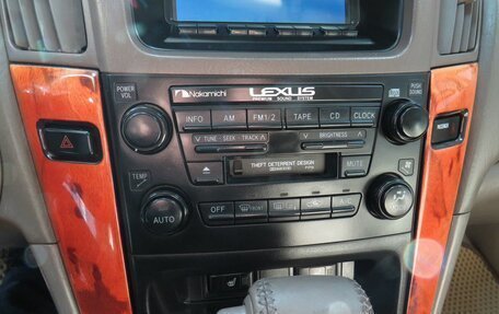 Lexus RX IV рестайлинг, 2000 год, 827 000 рублей, 17 фотография