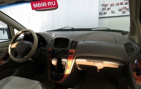 Lexus RX IV рестайлинг, 2000 год, 827 000 рублей, 10 фотография