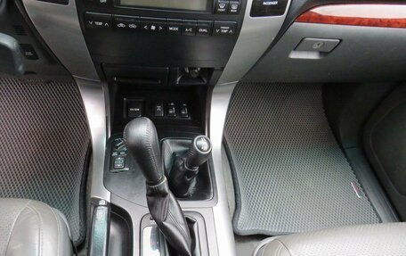 Toyota Land Cruiser Prado 120 рестайлинг, 2007 год, 2 450 000 рублей, 22 фотография