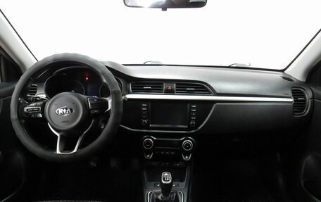 KIA Rio IV, 2018 год, 995 000 рублей, 18 фотография