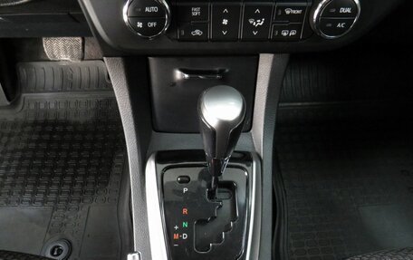 Toyota Corolla, 2013 год, 1 290 000 рублей, 18 фотография