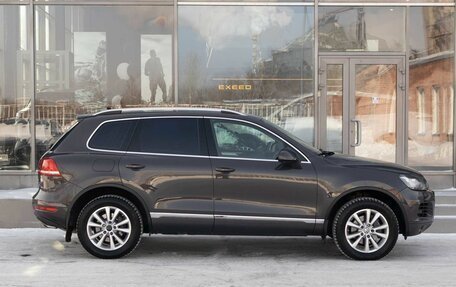 Volkswagen Touareg III, 2010 год, 1 870 000 рублей, 4 фотография