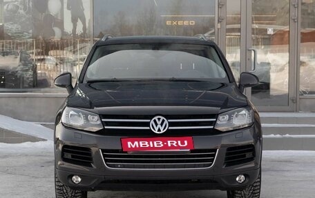 Volkswagen Touareg III, 2010 год, 1 870 000 рублей, 2 фотография