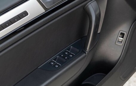 Volkswagen Touareg III, 2010 год, 1 870 000 рублей, 18 фотография