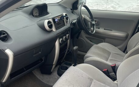 Toyota Ist II, 2002 год, 400 000 рублей, 6 фотография